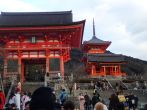 Le Kiyomizu-Dira Temple.